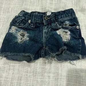 TODDLER GIRL GAP DENIM SHORTS SIZE 5 SLIM